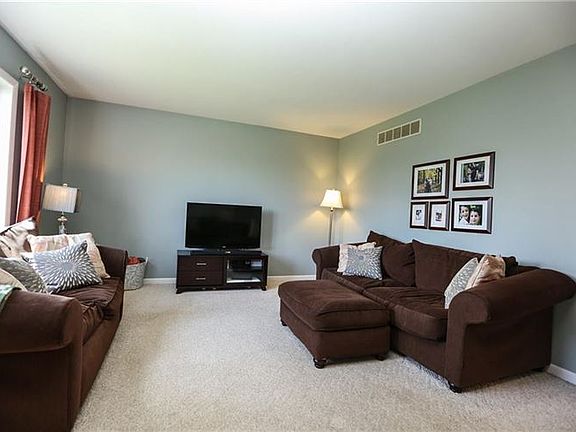 4th image of 7383 Ziegler Dr