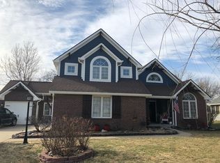 1048 N Buck Creek Rd, Greenfield, IN 46140