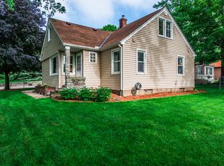 1902 Wentworth Ave, South Saint Paul, MN 55075