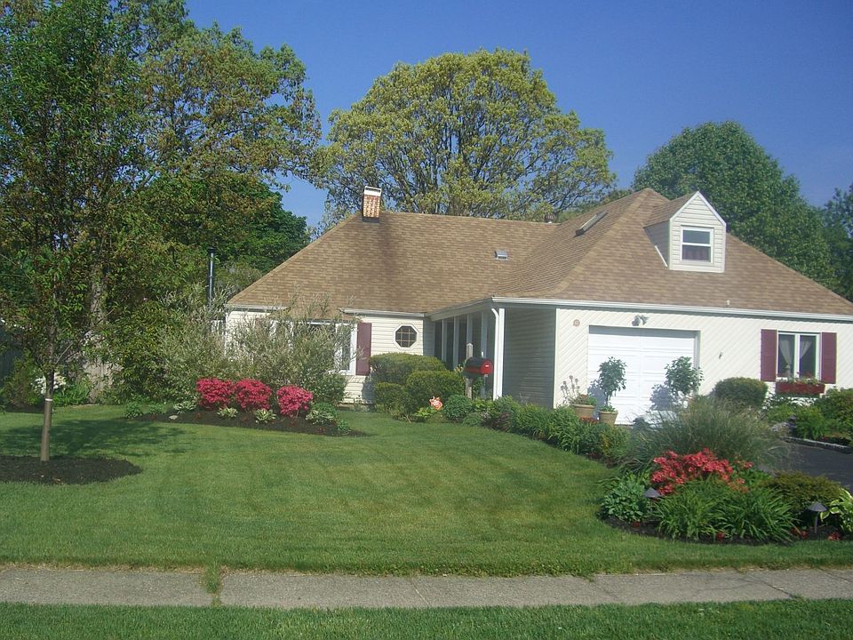 1st image of 67 Sagebrush Ln