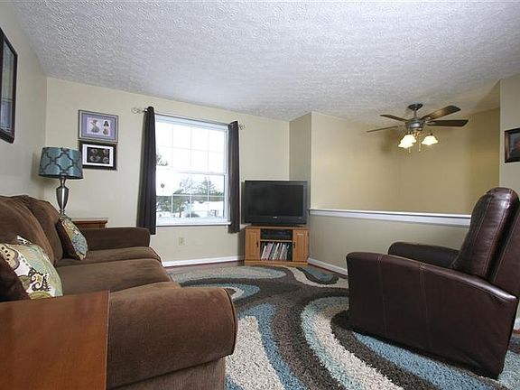 4th image of 125 Mackie Ln
