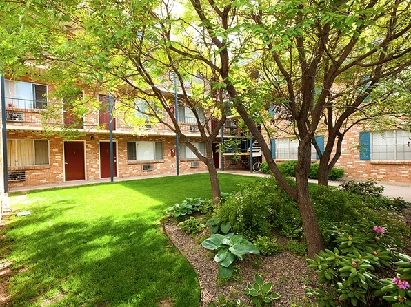 Carousel Apartments