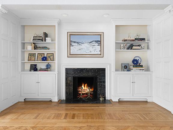 4th image of 136 E 79th St #6B