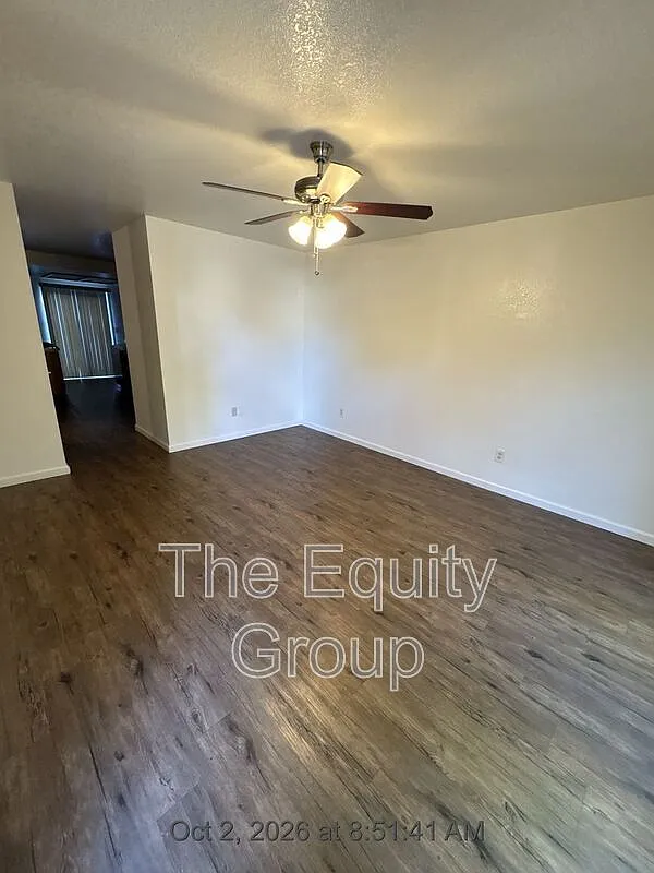 2 bed, 1.0 bath, 950 sqft, $1,450 — Photo 3