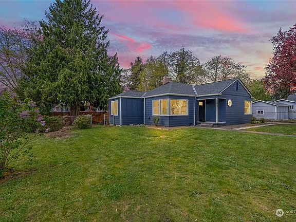 3rd image of 11466 8th Avenue Ct S
