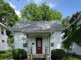 1422 14th St, Moline, IL 61265