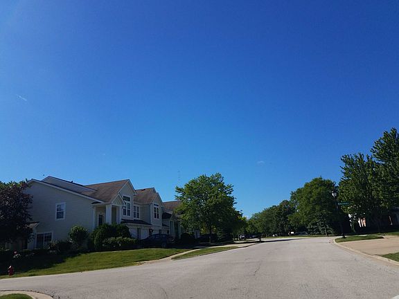 5th image of 925 Charlela Ln