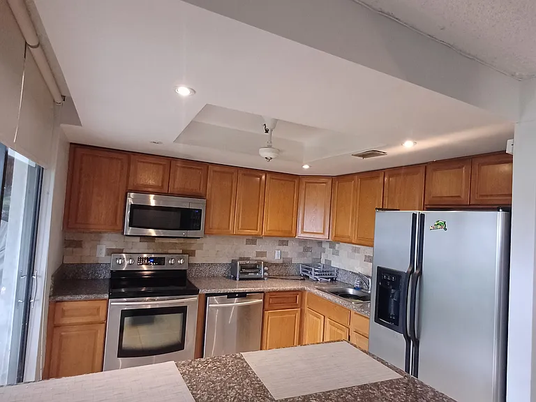 665 NE 195th St #119 — Photo 10