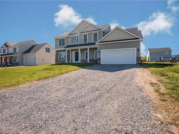 8017 Sedge Grass Ln, Baldwinsville, NY 13027