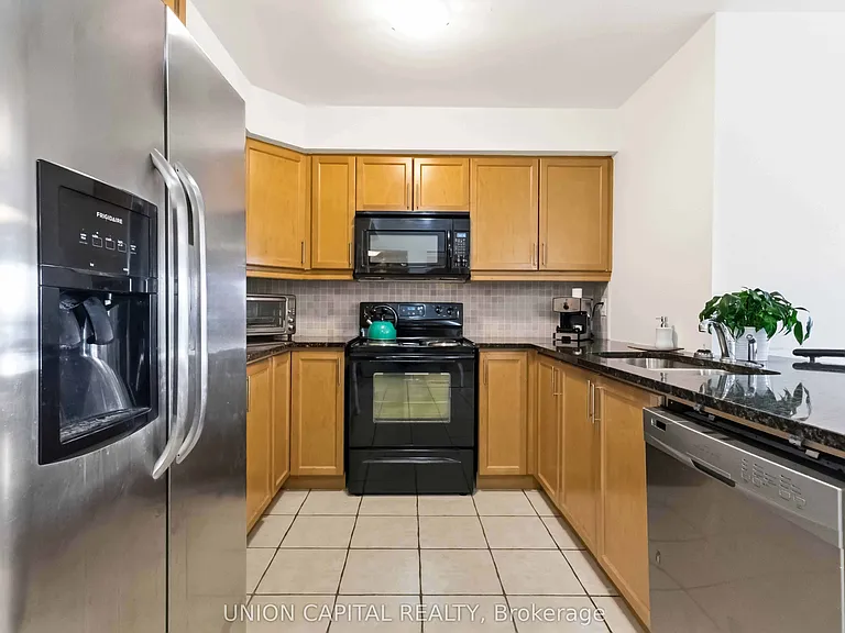 10 Mendelssohn St #220 — Photo 5