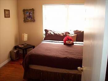 4th image of 2922 Sanchez St