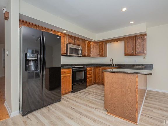 5th image of 650 Kingswood Dr
