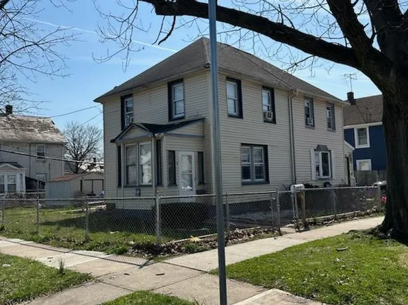 2 Wright Pl, New Brunswick, NJ 08901