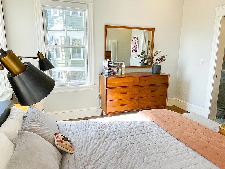 40 Sawyer Ave — Photo 8