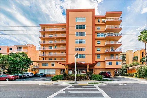 16400 Gulf Blvd #707 Photo 1