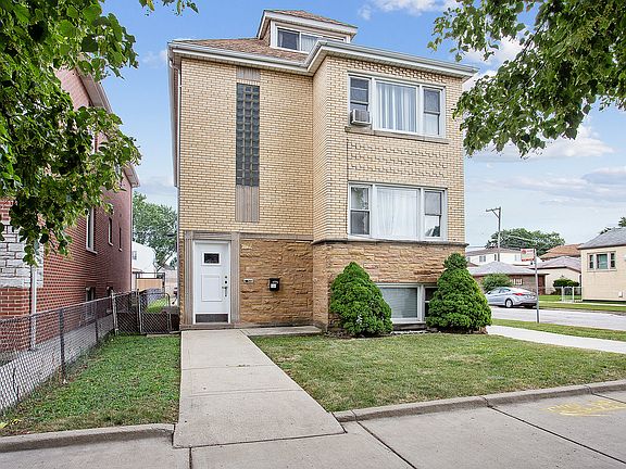 3rd image of 4959 S Kildare Ave