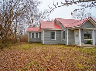 2003 S 13th St, Rogers, AR 72758