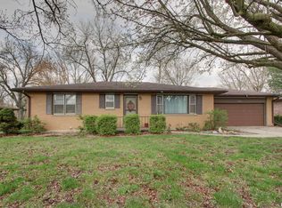 1530 Curtis Creek Rd, Quincy, IL 62301