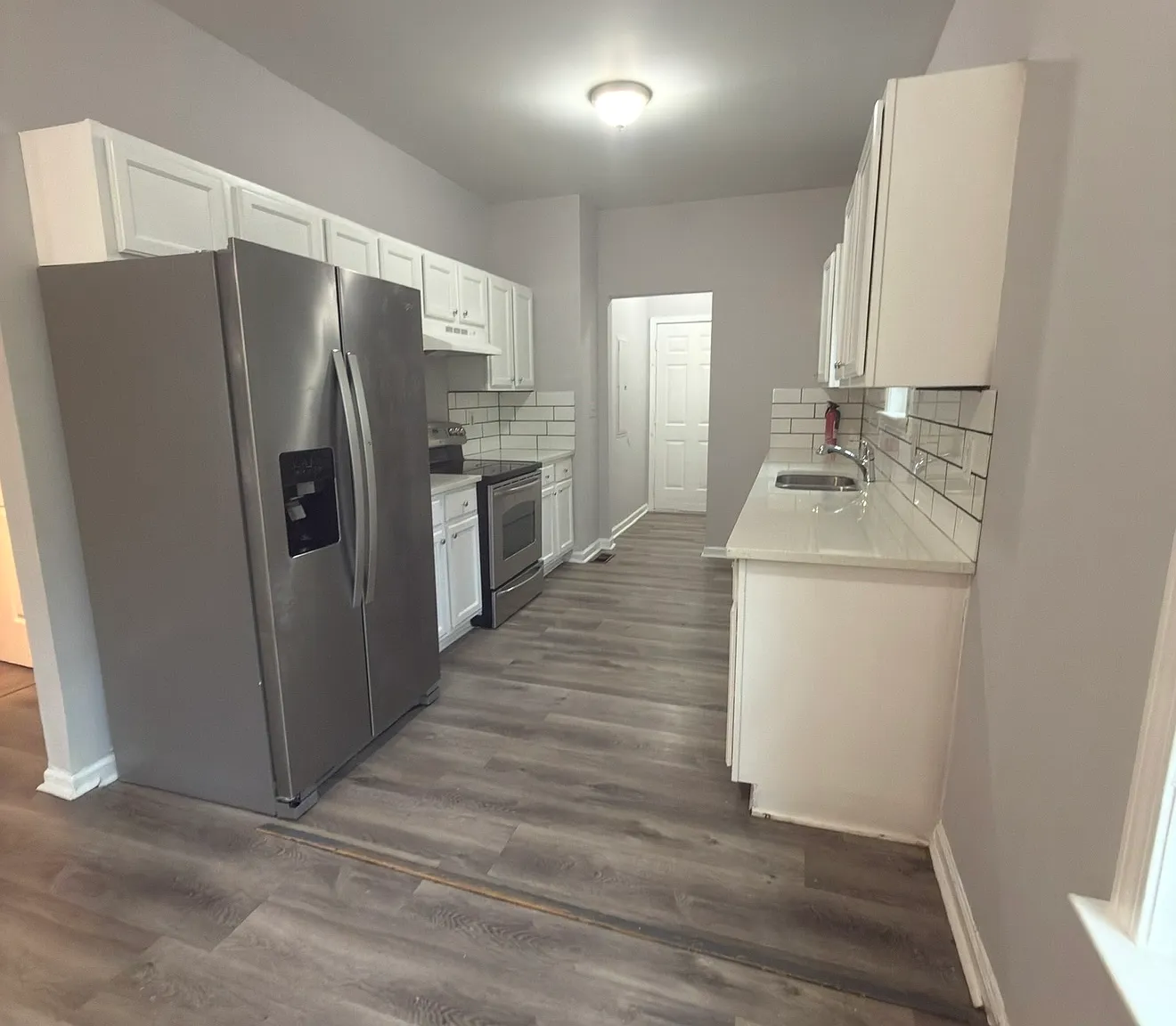4 bed, 1500 sqft, $2,350 — Photo 2