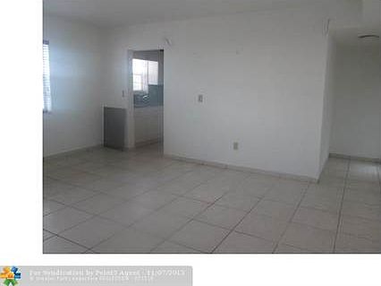 2nd image of 260 Ocean Dr APT 33