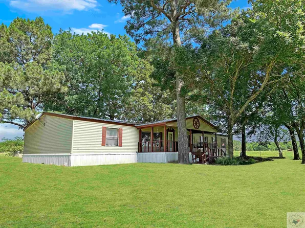 501 County Road 3318, De Kalb, TX 75559