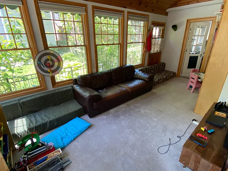 1220 Grant St — Photo 6