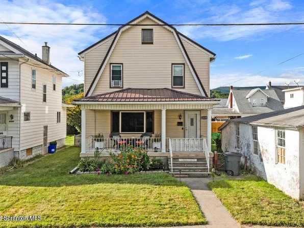 2129 Comegys Ave, Scranton, PA 18509