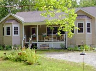 9 Serenity Ln, Hebron, ME 04238