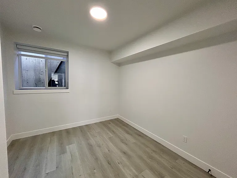 47090 Macfarlane Pl — Photo 7