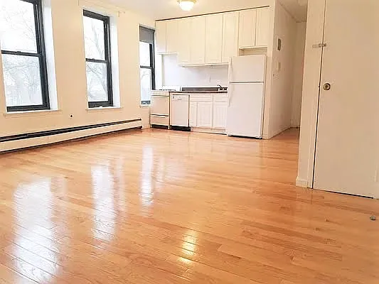 Rented by Virtual Real Estate | media 23