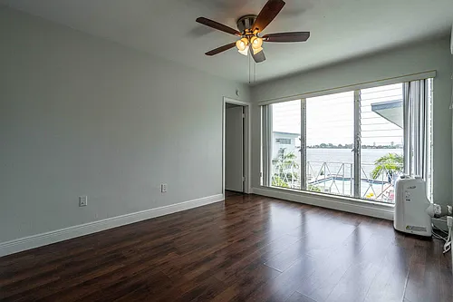Floor plan 7927-274