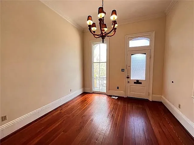 2 bed, 1000 sqft, $2,100 — Photo 2