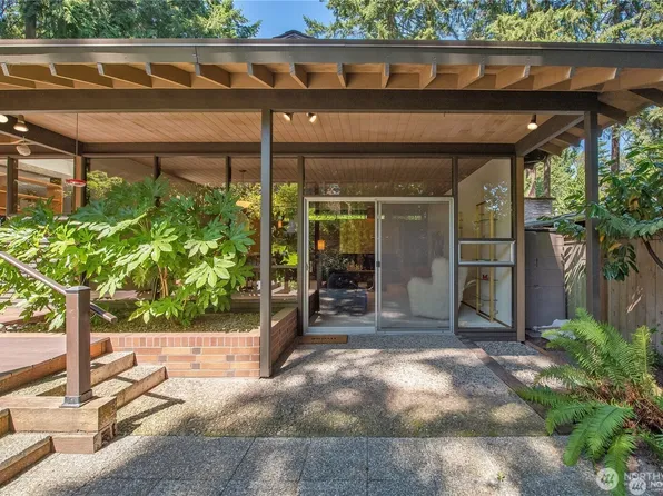 7443 NE 123rd Place, Kirkland, WA 98034