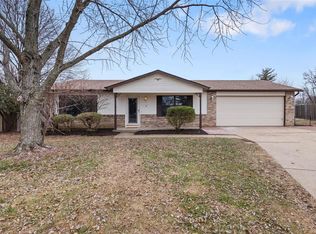 10 Kirk Ct, O'Fallon, MO 63366
