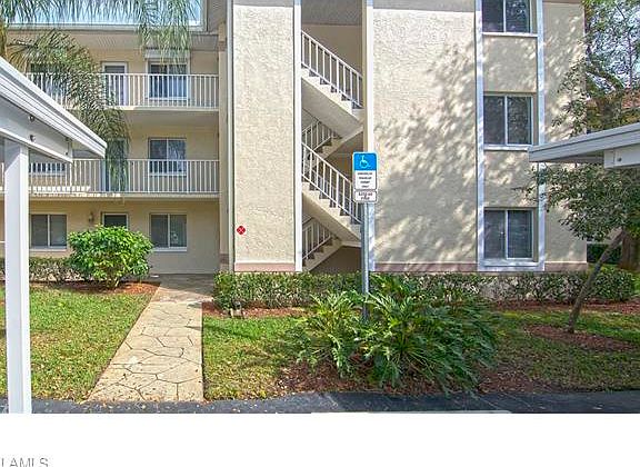 2nd image of 3655 Amberly Cir APT A108