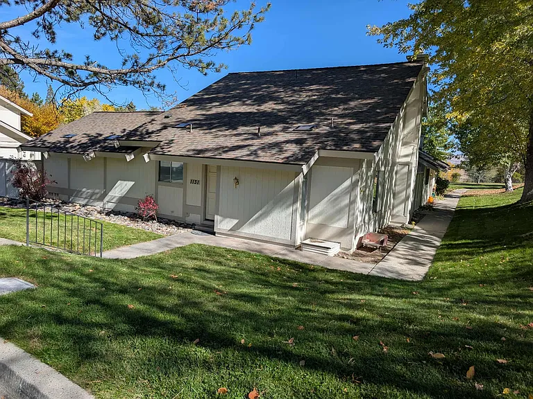 1131 Wagon Wheel Cir — Photo 28