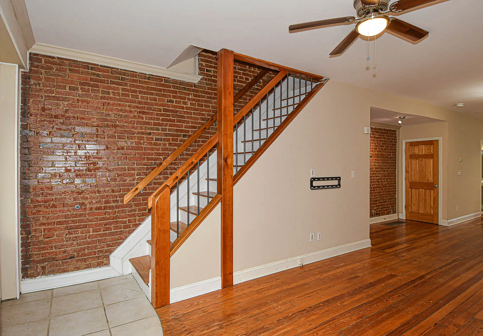 2 bed, 1664 sqft, $1,900 — Photo 3