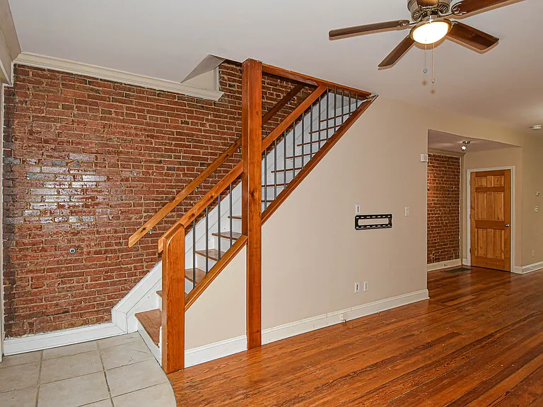 2602 Minnesota Ave — Photo 3