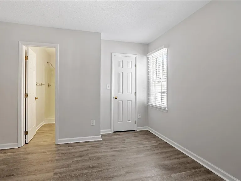 302 Wax Myrtle Ct — Photo 28