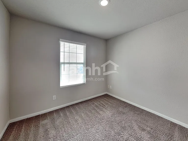 9978 Sarrebourg St — Photo 13