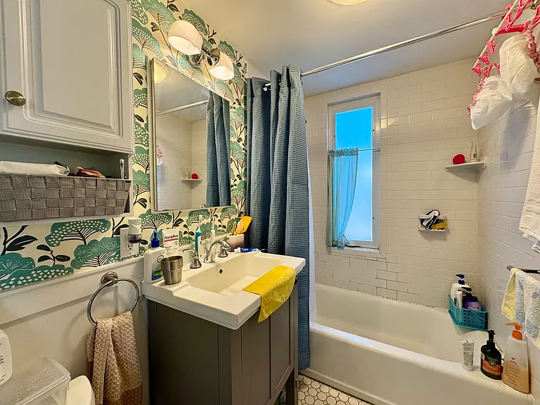 77 Park Ave #1 — Photo 12