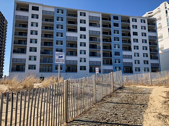 Primary (Beach side)