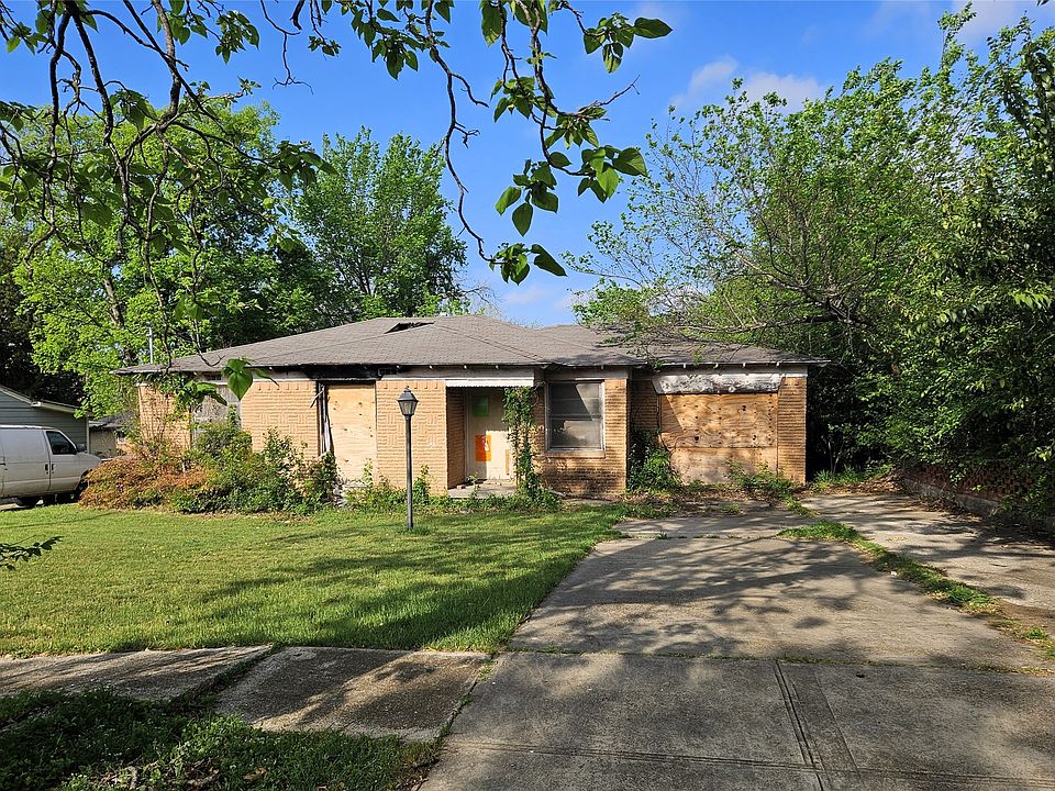 1st image of 4607 S Ewing Ave