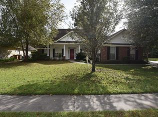 568 Laurel Hill Cir, Richmond Hill, GA 31324