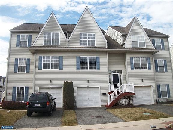 2nd image of 158 Jefferson Ave