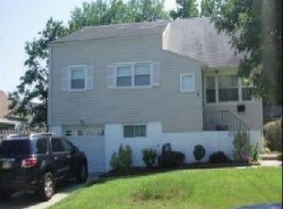 68 Inverness Ter, Fords, NJ 08863