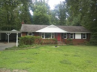 (Undisclosed Address), North Chesterfield, VA 23235