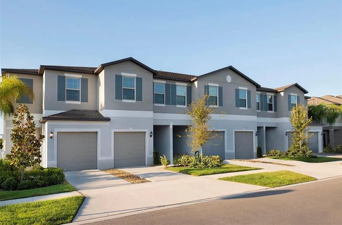 32235 Powderpuff Mimosa Dr — Photo 1