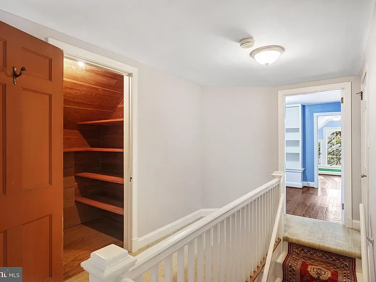 3916 Military Rd — Photo 32