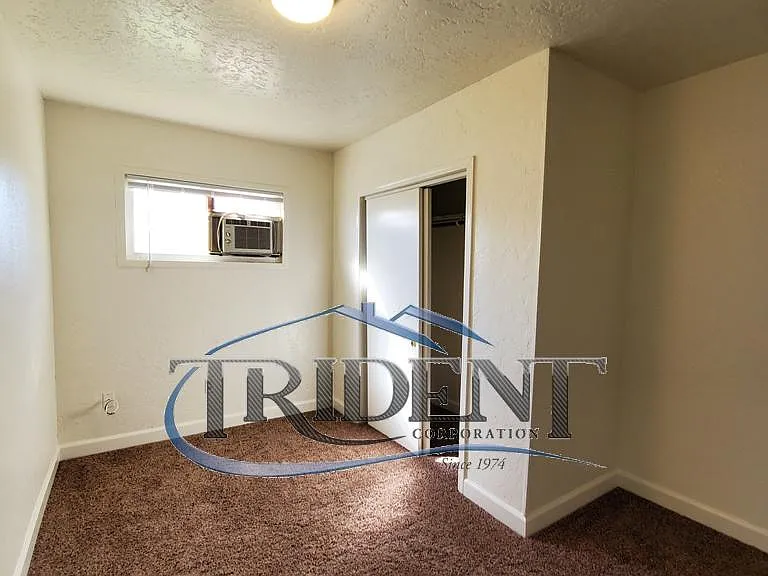 1825 Sierra Way — Photo 17